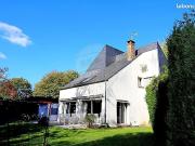 Maison 10 pièces 300 m²