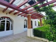Maison 10 pièces 314 m²