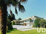 Maison 10 pièces 315 m²