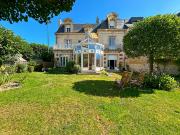 Maison 10 pièces 315 m²