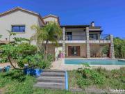 Villa 10 pièces 318 m²