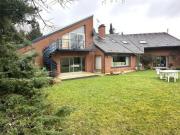 Maison 10 pièces 319 m²