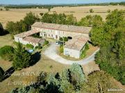 Maison 10 pièces 320 m²