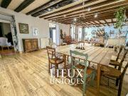 Maison 10 pièces 325 m²