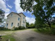 Maison 10 pièces 325 m²