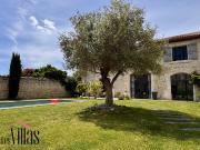 Maison 10 pièces 325 m²