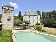 Maison 10 pièces 330 m²
