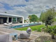 Maison 10 pièces 332 m² Maison 10 pièces 332 m²