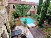 Maison 10 pièces 332 m²