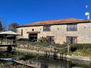 Maison 10 pièces 334 m²