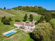 Maison 10 pièces 337 m²