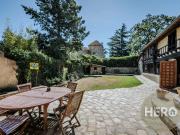 Maison 10 pièces 340 m²