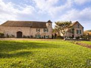 Maison 10 pièces 340 m²