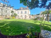 Maison 10 pièces 340 m²
