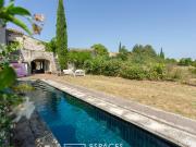 Maison 10 pièces 340 m²
