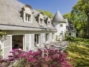 Maison 10 pièces 344 m²