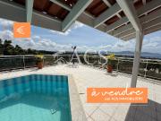 Maison 10 pièces 350 m²