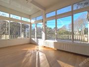 Maison 10 pièces 355 m²