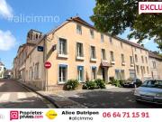 Maison 10 pièces 360 m²