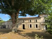 Maison 10 pièces 371 m²