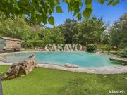 Maison 10 pièces 376 m²