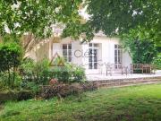 Maison 10 pièces 392 m²