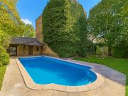 Maison 10 pièces 396 m²