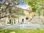 Maison 10 pièces 400 m²
