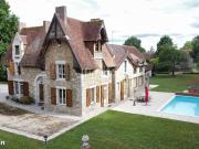 Maison 10 pièces 400 m²