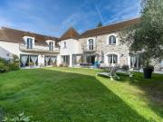 Maison 10 pièces 400 m²