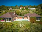 Maison 10 pièces 404 m²