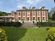 Maison 10 pièces 420 m² Maison 10 pièces 420 m²