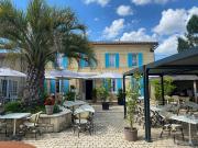 Maison 10 pièces 420 m²