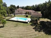 Maison 10 pièces 432 m²