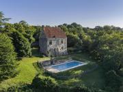 Maison 10 pièces 440 m²