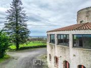 Maison 10 pièces 450 m²