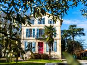 Maison 12 pièces 455 m²