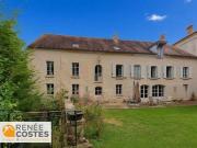 Maison 10 pièces 480 m²