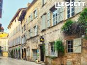 Maison 10 pièces 530 m²