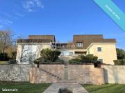 Maison 10 pièces 540 m²