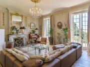 Maison 10 pièces 540 m²