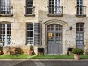 Maison 10 pièces 570 m²
