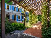 Maison 10 pièces 577 m²