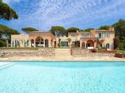 Maison 10 pièces 603 m²