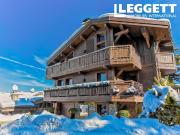 Maison 10 pièces 948 m²