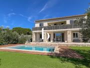 Maison 11 pièces 220 m²