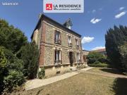 Maison 11 pièces 230 m²