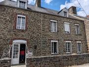 Maison 11 pièces 231 m²