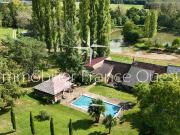 Maison 11 pièces 239 m²