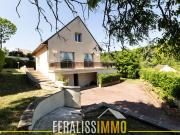 Maison 11 pièces 240 m²